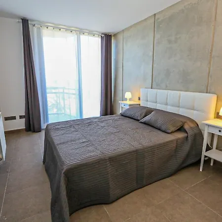 Apartment Ciutadella P C B 2 1 Only Families *