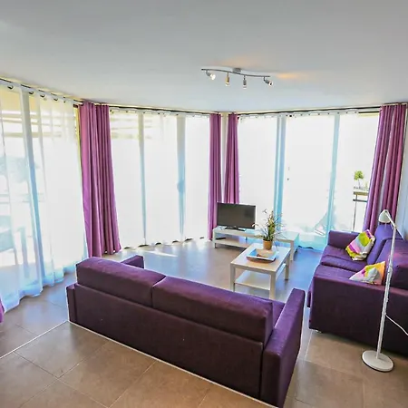 Ciutadella P C B 2 1 Only Families Cambrils
