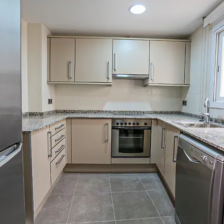 Ciutadella P C B 2 1 Only Families Apartment *