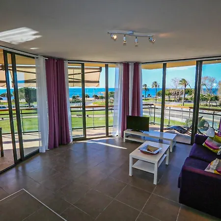 Ciutadella P C B 2 1 Only Families * Cambrils