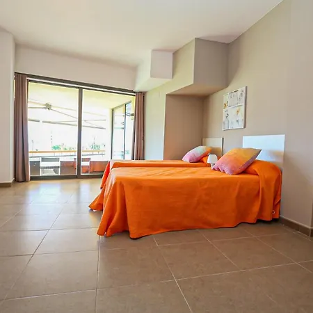 Ciutadella P C B 2 1 Only Families Apartment